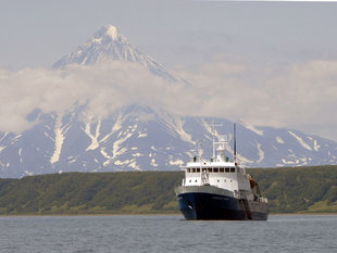 volcano-ship-russian-far-east-spirit-of-endeby-wildlife-marine-life-polar-voyage-holiday.jpg