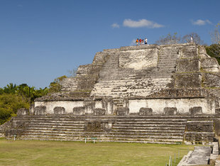 mayan-ruins-temple-belize-caribbean-holiday-travel-vacation-culture-history-wildlife-.jpg