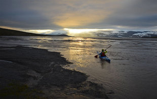 kayaking-wilderness-wildlife-holiday-iceland-whales-fox-puffin-paddle-kayak.jpg