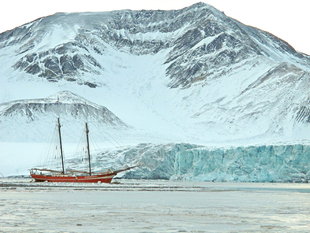 Sailing in Spitsbergen - Jan Belgers