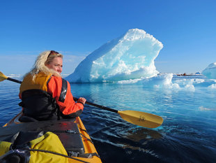 Kayaking in Baffin Island