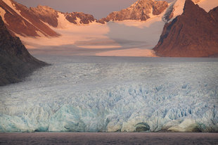 Glacier Front in September - Arjan Bronkhorst