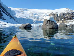 Kayaking in Spitsbergen - Ralph Pannell