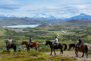 horse-riding-torres-del-paine-patagonia-chile-national-park-wildlife.jpg