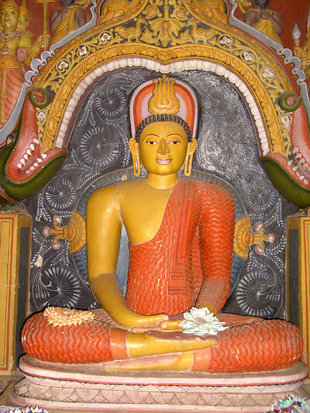 Lankathilake Temple in Kandy