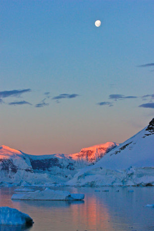 Sunrise in Antarctica