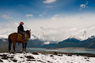 horse-riding-estancia-glacier-view-argentina-patagonia-hiking-walking-holiday.jpg