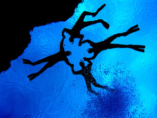 snorkellers-silfra-fissue-iceland.jpg