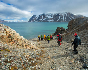 north-spitsbergen-svalbard-arctic-polar-travel-holiday-vacation-adventure-voyage-expedition-cruise-hiking-david-slater.jpg