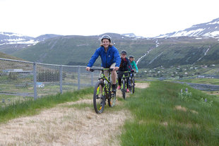 Grass trails iceland mountain biking.jpg