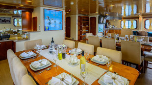 Dining Room Seaman Journey