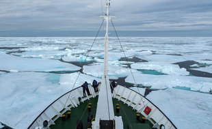 Reaching the Pack Ice - Bjoern Koth