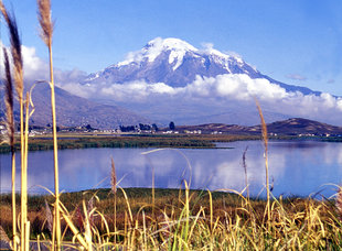 Chimborazo Volcano & Laguna de Colta in Ecuador