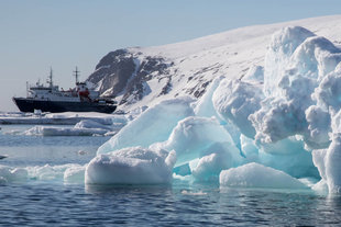 Ice Strengthened Expedition Ship in Spitsbergen - Dennis Imfeld