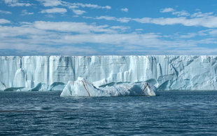 Austfonna (Braswellbreen) - Bjoern Koth