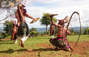 caci-traditional-dance-fight-melo-bali-komodo-island-hopping-yacht-safari-sailing-wildlfe-culture-snorkelling-kayaking-indonesia.jpg