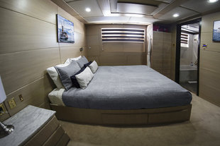 Passion Double Cabin