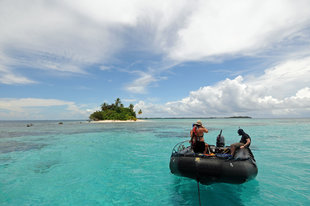 Snorkelling in Papua New Guinea and Solomon Islands - A Russ