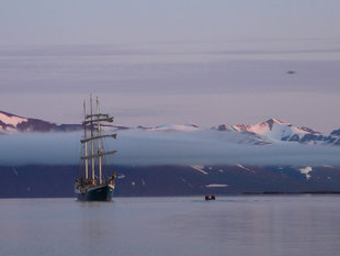 Tallship Sailing Voyage in Spitsbergen - Jan de Groot