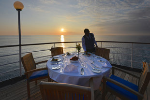 Hebridean Sky Lido Deck