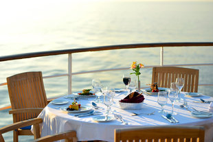 Hebridean Sky Al Fresco Dining