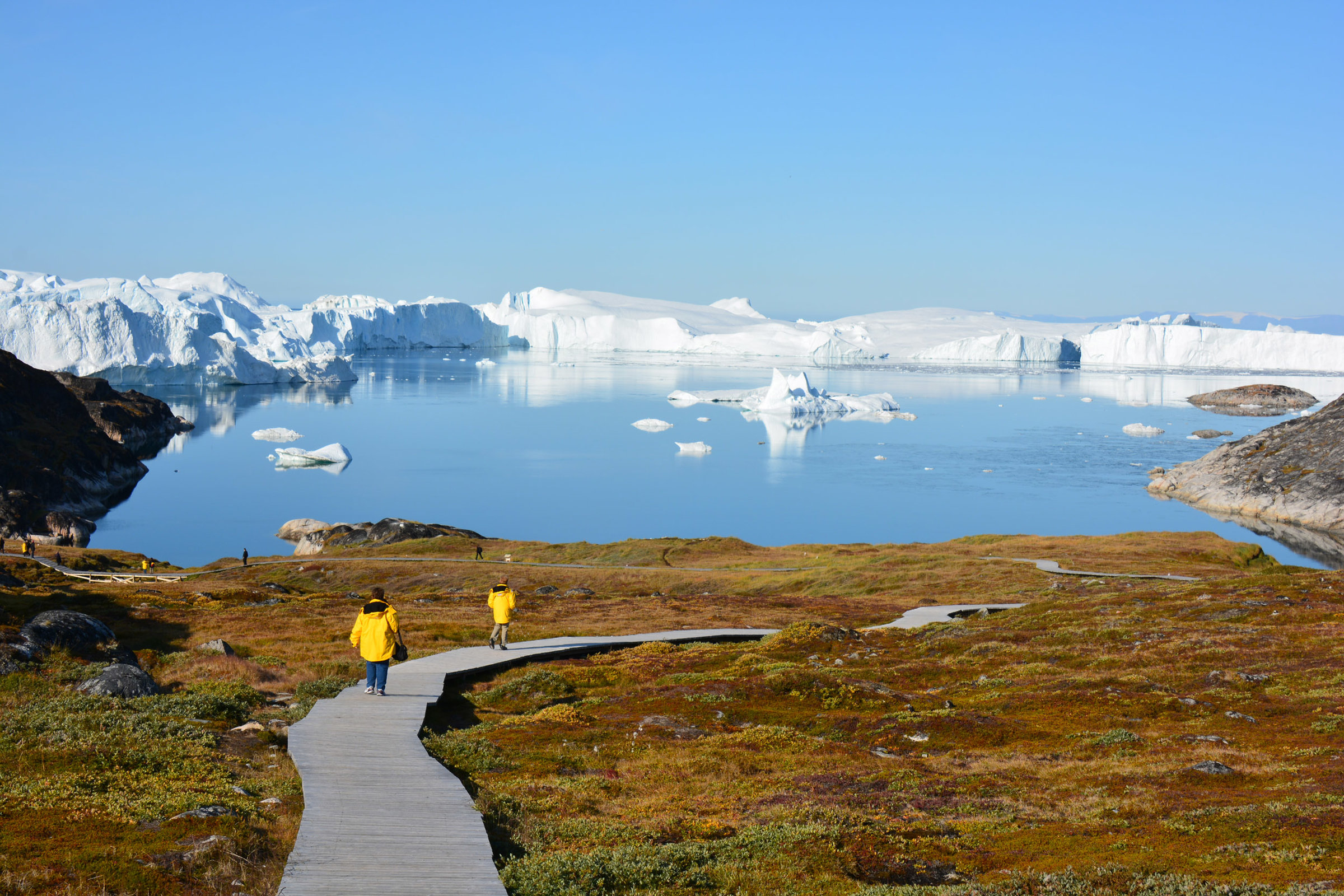 Самый северный нац парк. Остров Баффинова земля Канада. Гренландия Баффинова земля. Канадский Арктический архипелаг Баффинова земля.