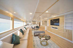 Sea Star Journey Lounge