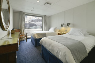 Ventus Australis AAA Twin Cabin