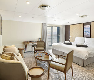 Magellan Explorer Penhouse Suite