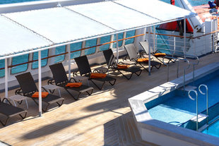 Seaventure Deck & Pool