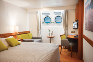 Seaventure Porthole Suite