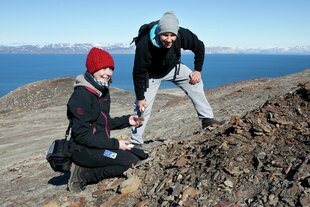 Fossil Hunting, Svalbard