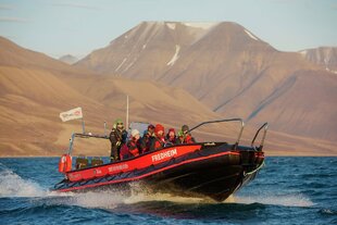 RIB, Svalbard