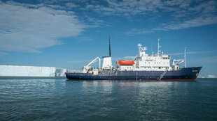 Expedition Ship at Brasvellbreen - Austfonna