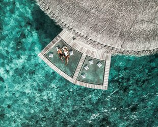 overwater-villa-hammocks-raffles-maldives-meradhoo-huvadhu-luxury-resort-snorkeling-scuba-diving-holiday-vacation.jpg