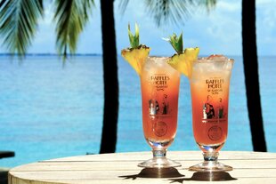 singapore-sling-raffles-maldives-meradhoo-huvadhu-luxury-resort-snorkeling-scuba-diving-holiday-vacation.jpg