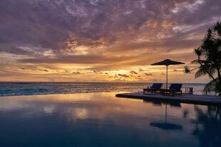 Sunset at Raffles Maldives Meradhoo Huvadhu