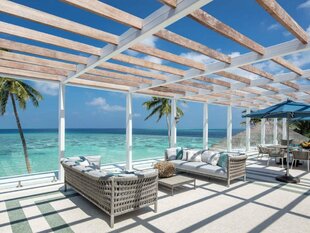 Royal Residence Roof Terrace - Raffles Maldives Meradhoo