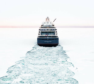 Luxury Icebreaker - Le Commandant Charcot