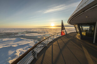 In the Ice - Le Commandant Charcot