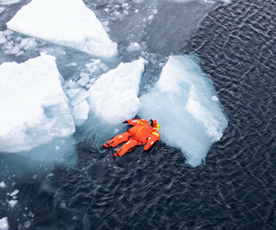 Ice Floating - included activities on Le Commandant Charcot