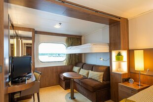 Superior Triple Cabin, Heritage Adventurer