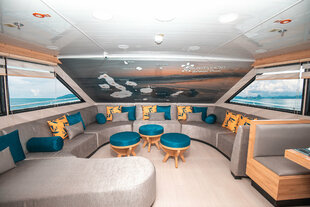 Bonita Galapagos yacht salon living area
