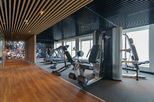 gym-ultramarine-svalbard-arctic-antarctic-voyage-cruise-vessel-ship.jpg