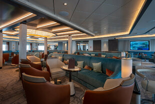 Ocean Albatros Lecture Lounge