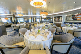 Latitude Restaurant, Ocean Explorer