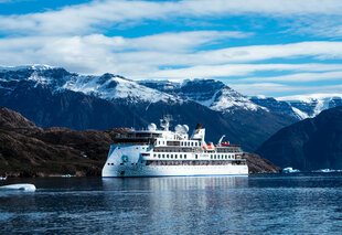 Greg Mortimer in South West Greenland - Tyson Mayr