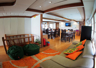 Lounge - Maldives Virgo scuba diving liveaboard