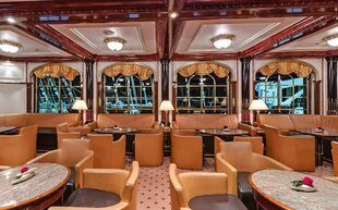 Sea Cloud II Lounge (2)