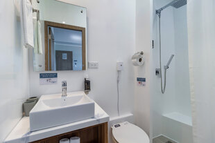 Ensuite Bathroom